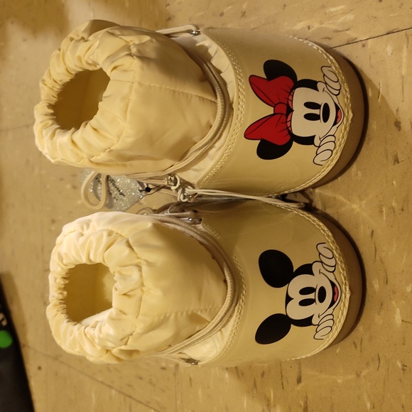 Disney Mickey & Minnie Mouse Booties size 7 - Picture 2 of 8